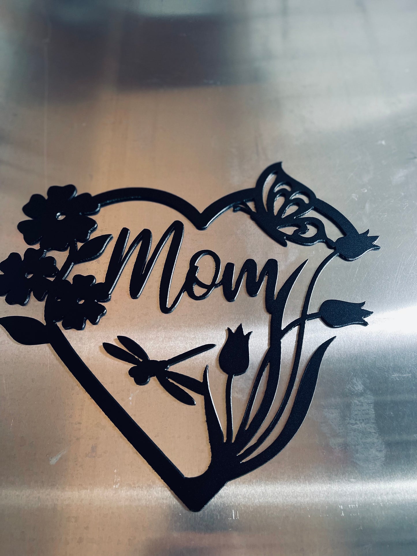 Mom-Heart-Sign-Mother's Day Gift